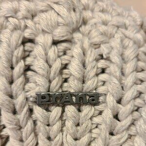 Prana Women's Pammy Beanie - Grey, Like New